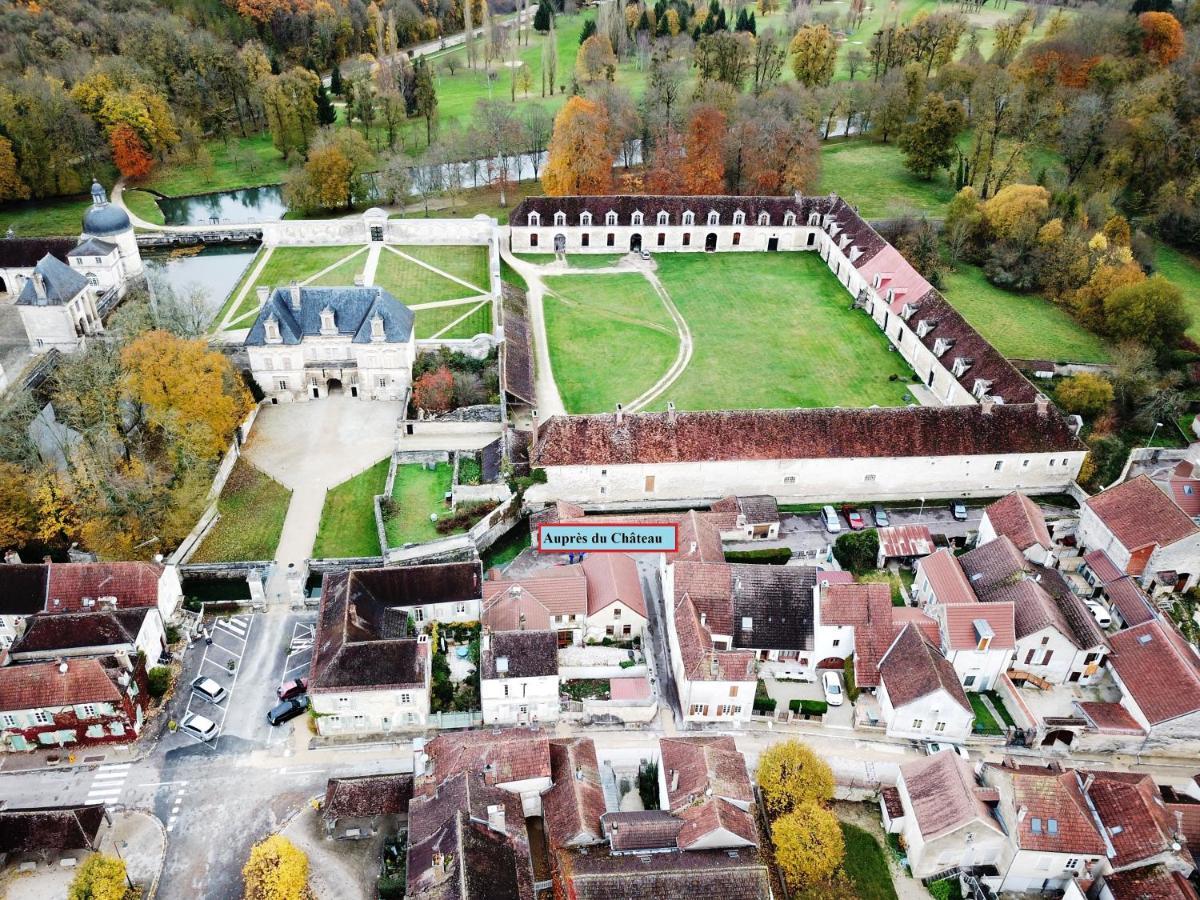 Aupres Du Chateau Tanlay ภายนอก รูปภาพ