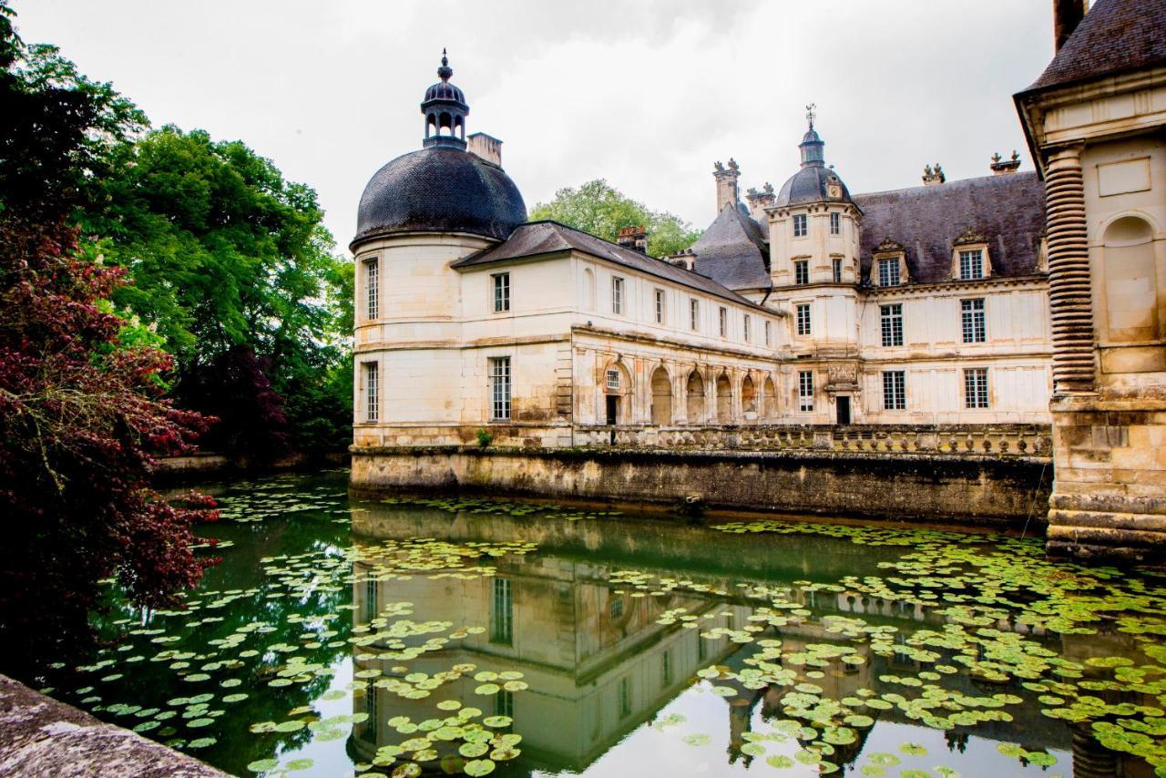 Aupres Du Chateau Tanlay ภายนอก รูปภาพ